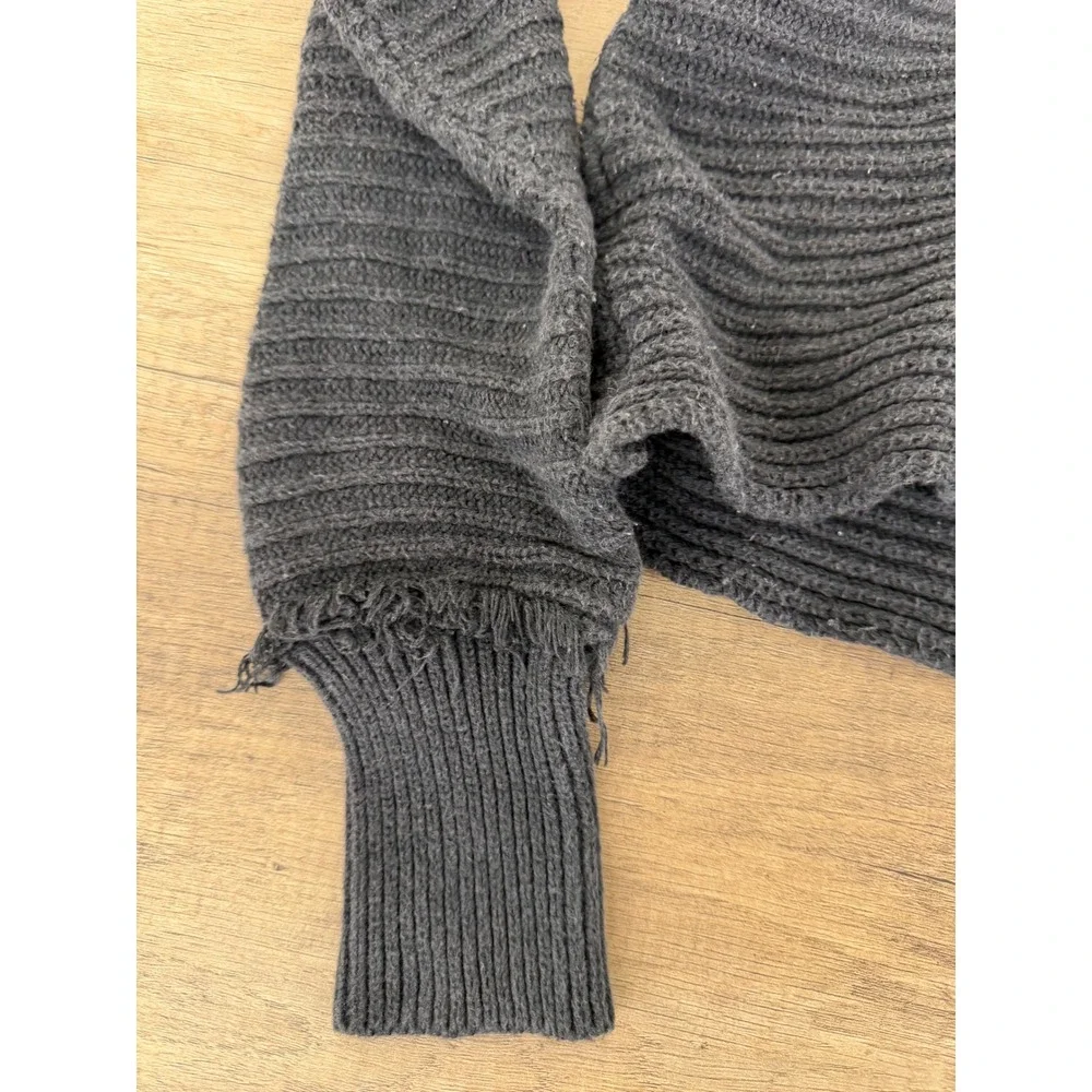 Free People Charcoal Grey Ribbed V-Neck Distressed Pullover Sweater Womens XS